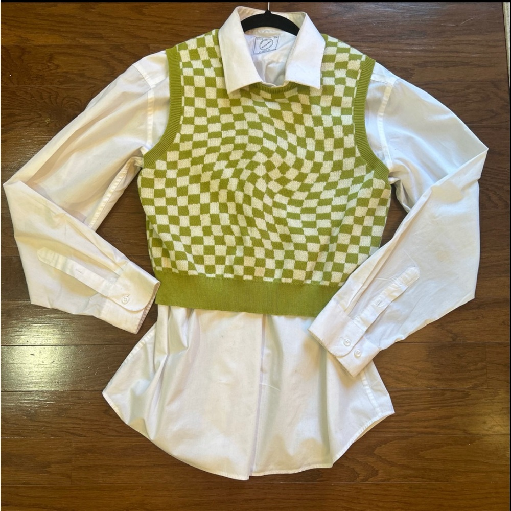Wild Fable Green and White Checkered Sweater Vest